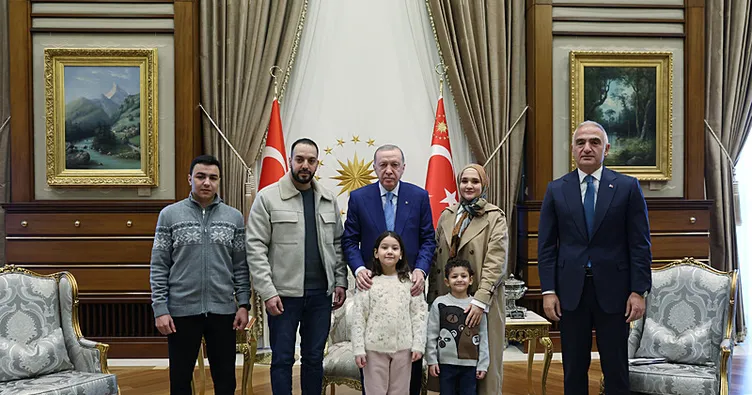 Başkan Erdoğan, İsrail’in saldırısında hayatını kaybeden Rajab’ın ailesini kabul etti