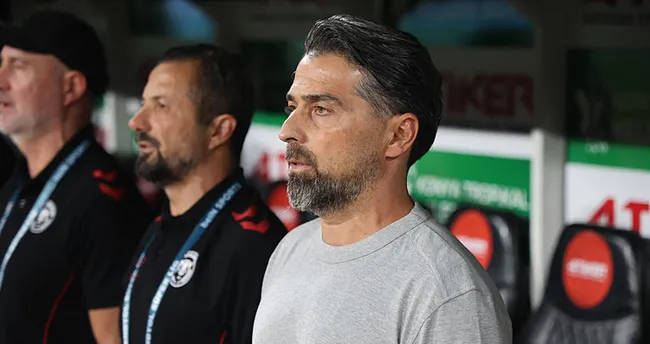 Konyaspor Teknik Direktörü İlhan Palut: En kısa sürede düzlüğe çıkmalıyız