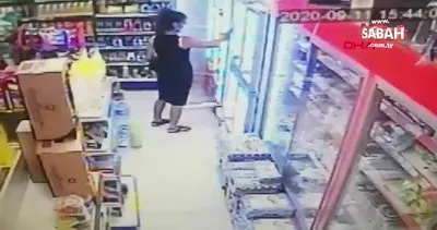 Son dakika: Avcılar’da markette iğrenç görüntüler! Kadını taciz anı kameraya yansıdı | Video