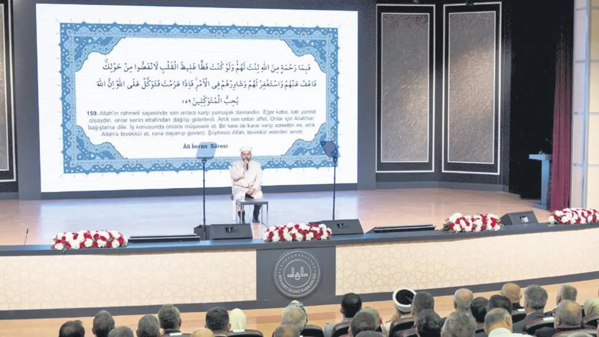 'Peygamberimiz insanlık için örnek'