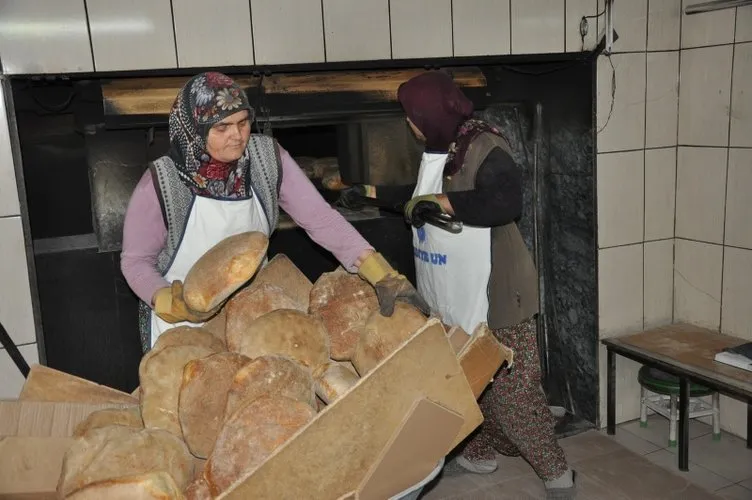 Afyonkarahisar’ın meşhur lezzeti patatesli köy ekmeği