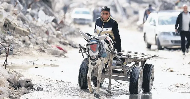 Gazze’de soykırım, Batı Şeria’da zulüm