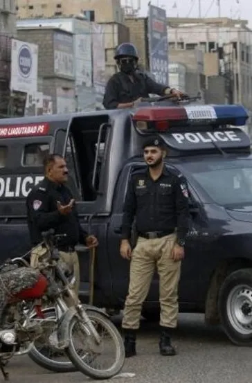 Pakistan’da güvenlik güçleriyle çatışma