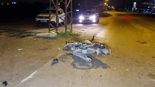 Adana'da aşırı hız kazayla bitti, motosiklet sürücüsü ağır yaralandı