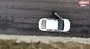 Görenleri şaşırtan yol: Boşa alınan araçlar yokuş yukarı çıkıyor | Video
