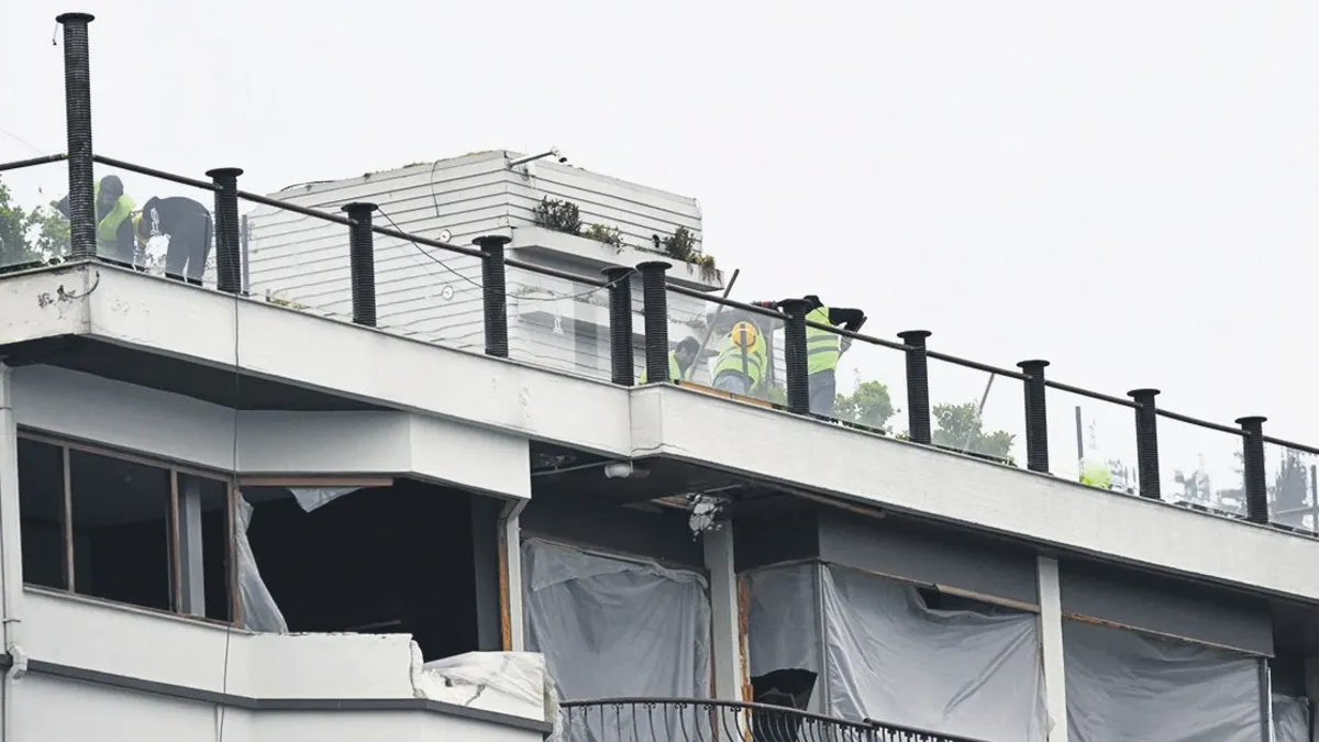 Bebek Otel’de yıkım!