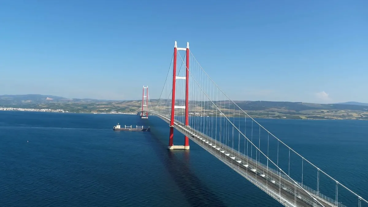 1915 Çanakkale Köprüsü’nden 3 yılda yaklaşık 7 milyon araç geçti