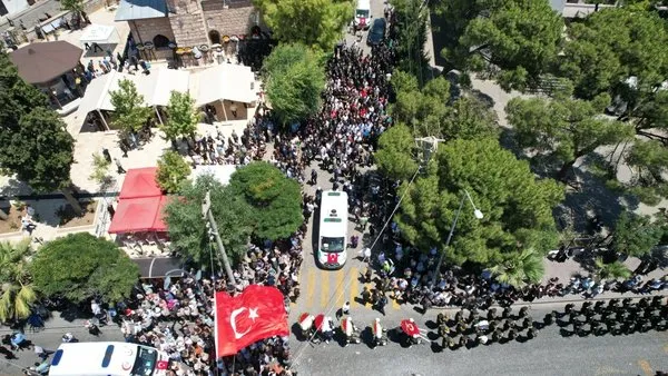 Şehit Fikret Mangura'nın defni