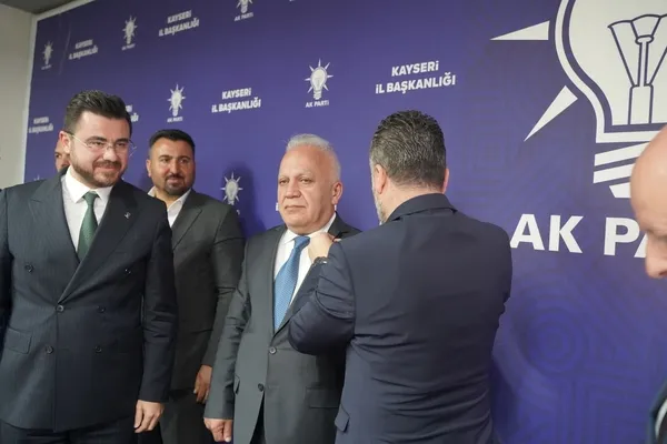 yeniden-refah-partisinden-istifa-eden-4-meclis-uyesi-ak-partiye-gecti-1779373023508.jpg