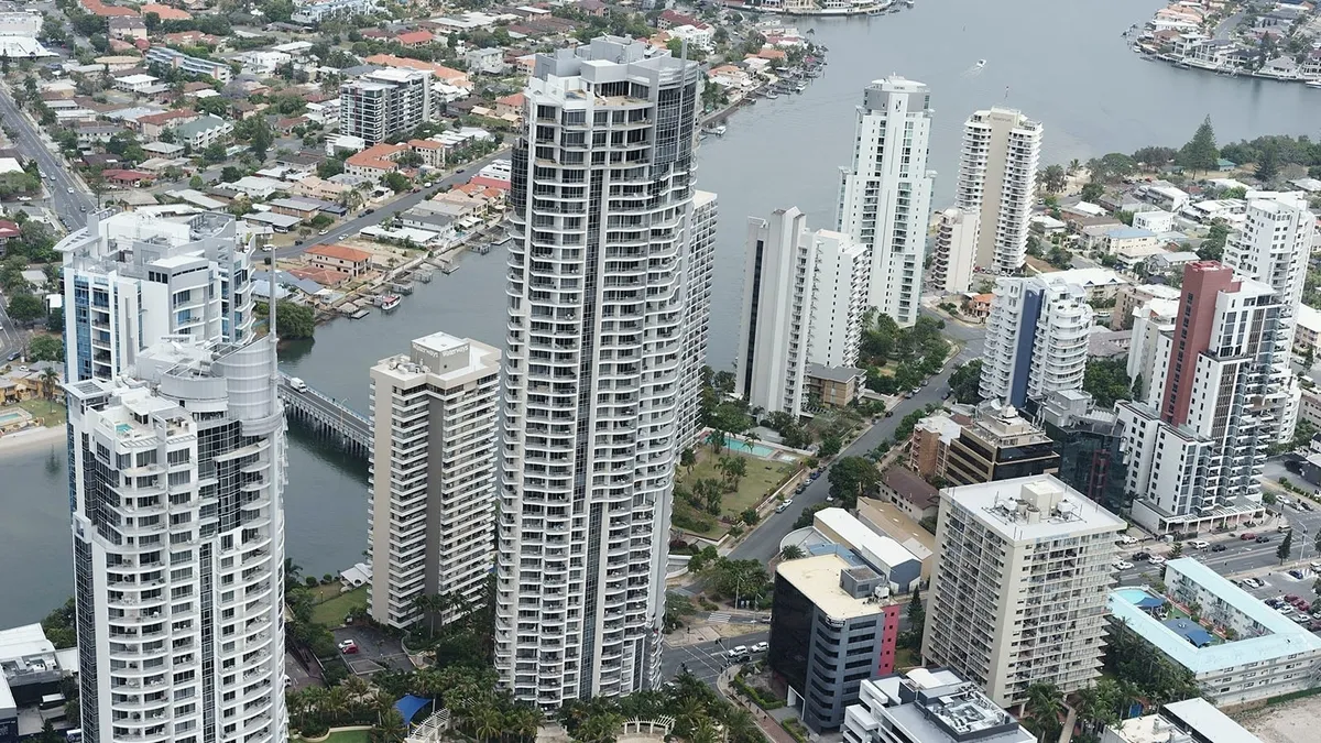 Bölgesel savaşın gayrimenkul rotası değişti: Türkiye “güvenli liman” olarak yeniden ön plana çıktı Bölgesel savaşın gayrimenkul rotası değişti: Türkiye “güvenli liman” olarak yeniden ön plana çıktı