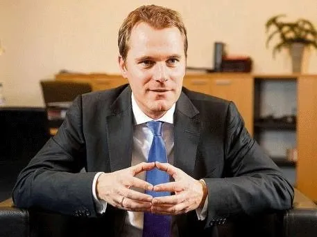Güç elması yapan liderler