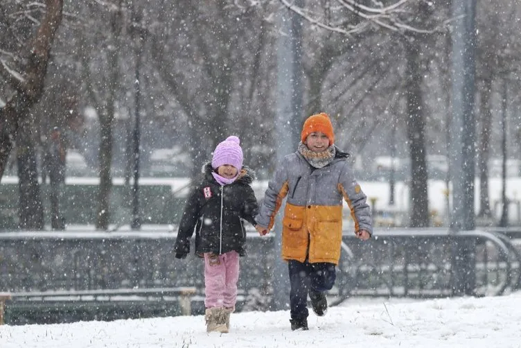 İstanbul dahil 28 il için kar ve yağmur alarmı: Meteoroloji saat vererek uyardı!
