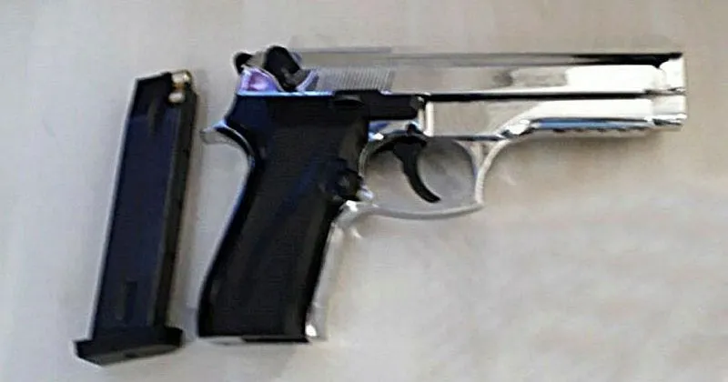 Satilik Ilani Verdiler Bulusup Gasp Ettiler Son Dakika Haberler