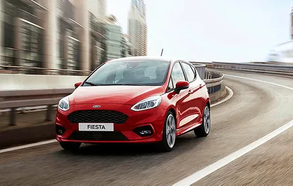 FORD FİESTA YENİ MOTOR SEÇENEĞİNE SAHİP