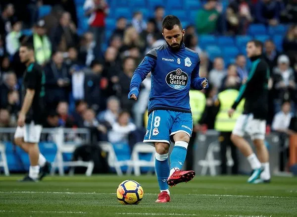 Emre Çolak, Deportivo idmanından kovuldu!