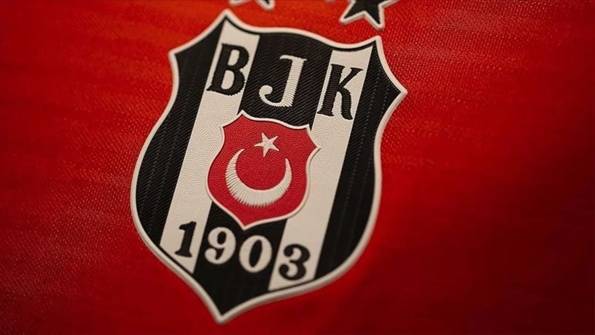 SON DAKİKA HABERİ: Beşiktaş'ta Samet Aybaba ve Brad Friedel ile yollar ayrıldı!