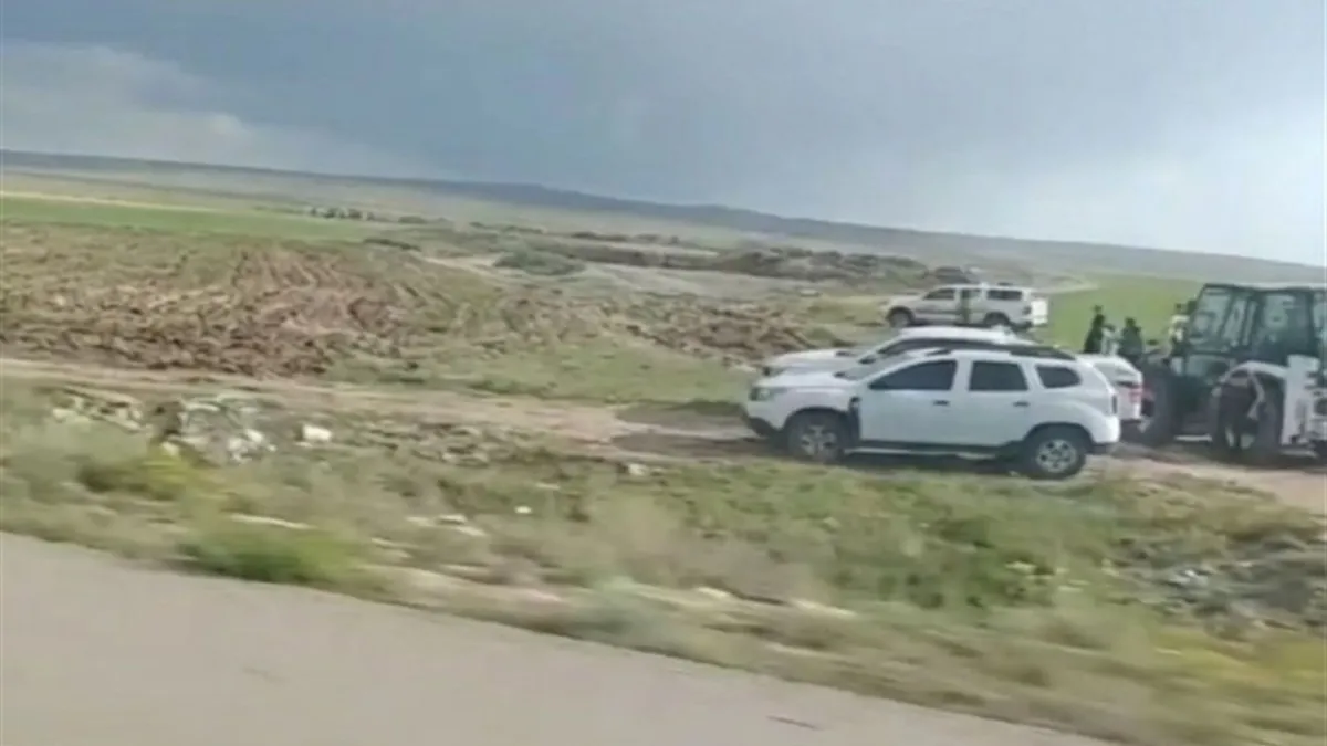 Kırşehir’de boş arazide toprağa gömülü ceset bulundu! Kırşehir’de boş arazide toprağa gömülü ceset bulundu!