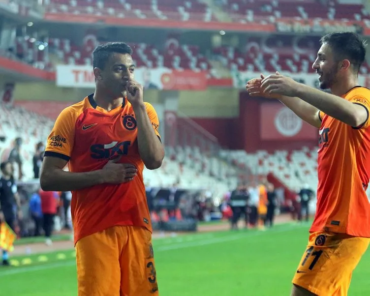 Son dakika: Galatasaray maçının ardından flaş sözler! ’Mete Kalkavan’a çok şaşırdım! Taktir haklarını büyük takım lehine...’