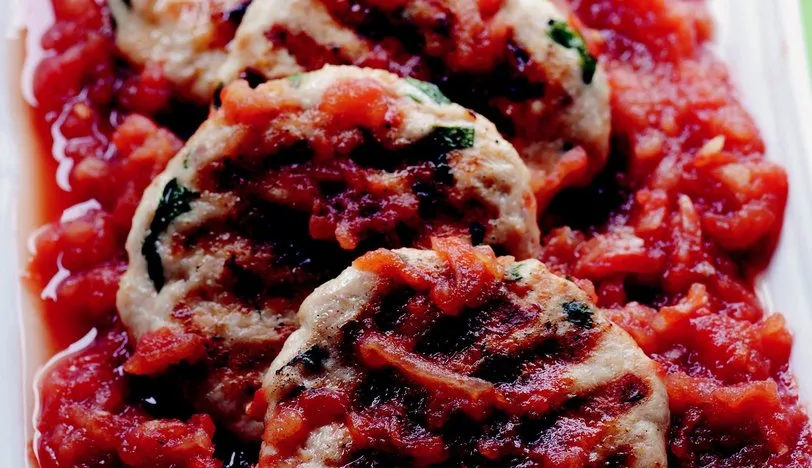 Elma Soslu Tavuk Köftesi