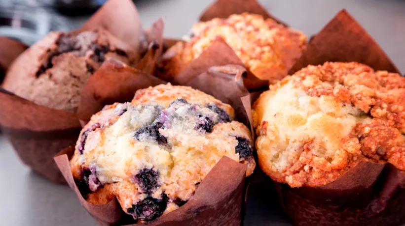 Pastaneden alınmış gibi: Tam ölçülü muffin tarifi