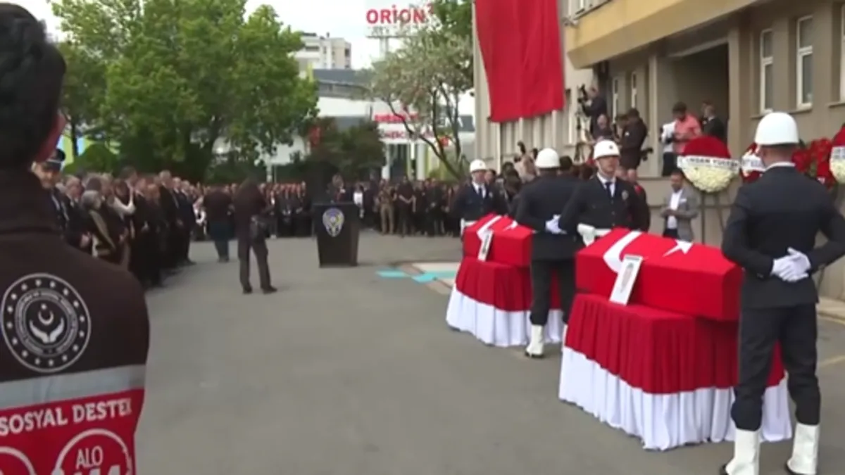 Tekirdağ Çorlu’da şehit olan polislerimize veda töreni! Tekirdağ Çorlu’da şehit olan polislerimize veda töreni!