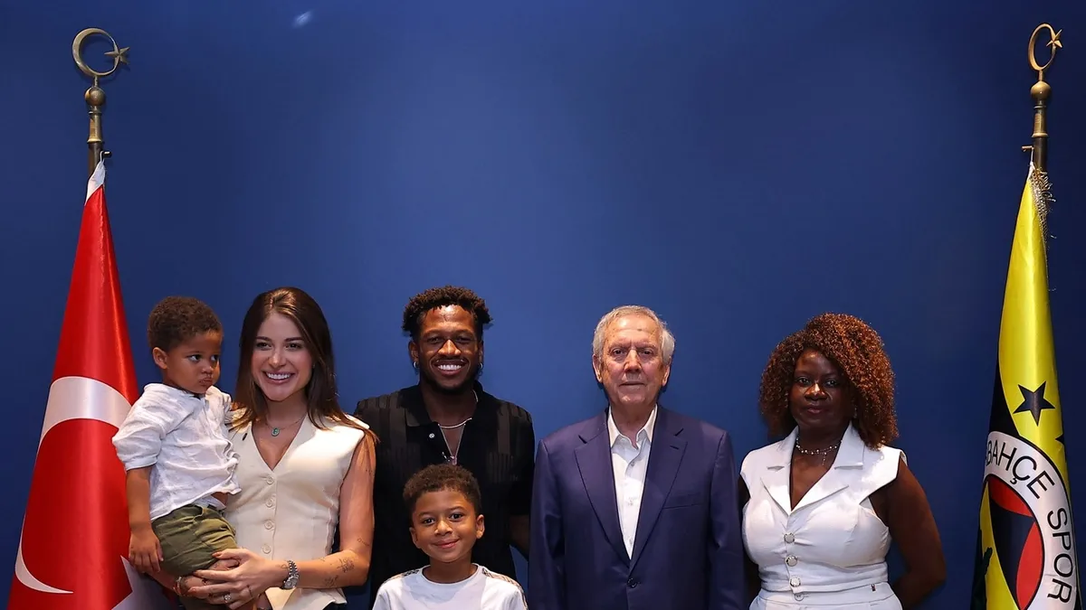 Fred, Fenerbahçe'ye veda etti!