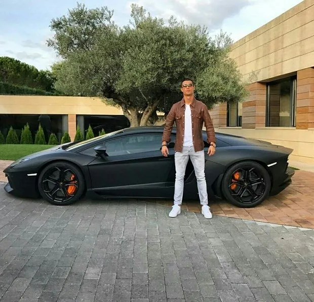 Cristiano Ronaldo’nun otomobil koleksiyonu