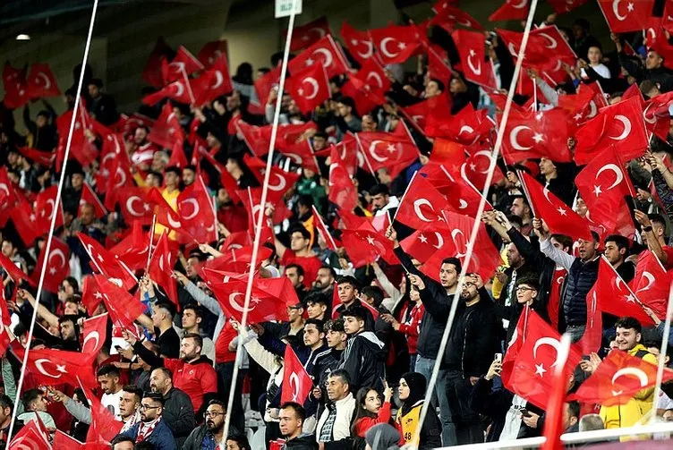 SON DAKİKA: EURO 2024’te rakiplerimiz belli oldu! Türkiye 1. torbada nasıl yer alır?