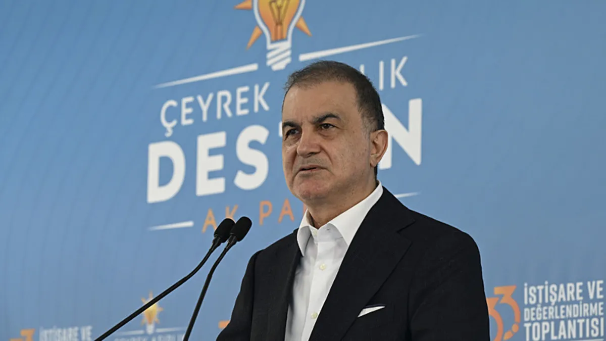 AK Parti Sözcüsü Çelik’ten “Ayasofya-i Kebir Cami-i Şerifi” paylaşımı: Topraklarımızın ruh köklerinden olmaya devam edecek AK Parti Sözcüsü Çelik’ten “Ayasofya-i Kebir Cami-i Şerifi” paylaşımı: Topraklarımızın ruh köklerinden olmaya devam edecek