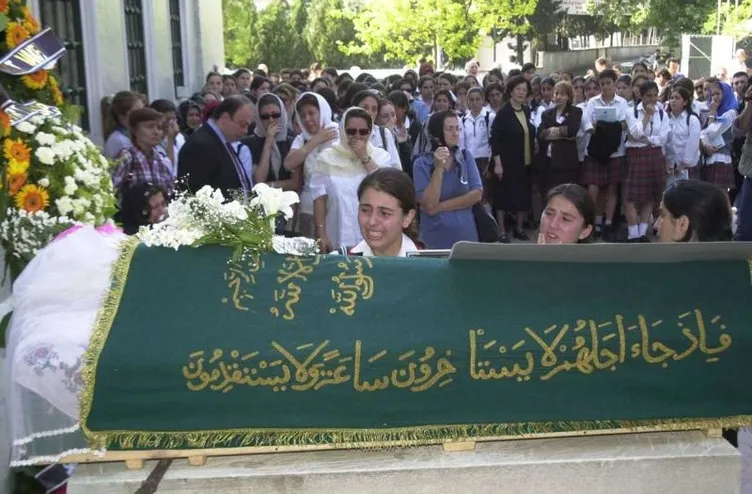 26 yıllık sır cinayet! Çağla Tuğaltay soruşturmasında kritik gelişme! Tırnaklarındaki DNA o isimleri mi işaret ediyor?