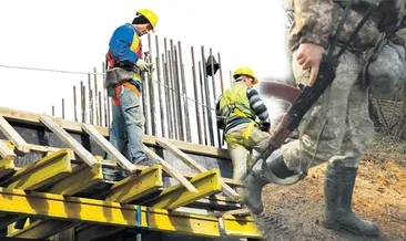 Türk işçiler sığınaklara alındı