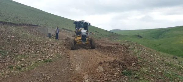 igdirda-yayla-yolunda-calismalar-suruyor-1782578479510.jpg