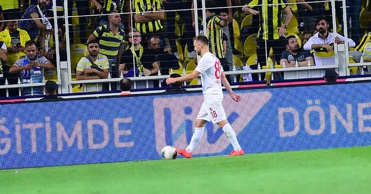 Hakan Özmert: Antalyaspor formasıyla Avrupa’da mücadele etmek benim hayalim
