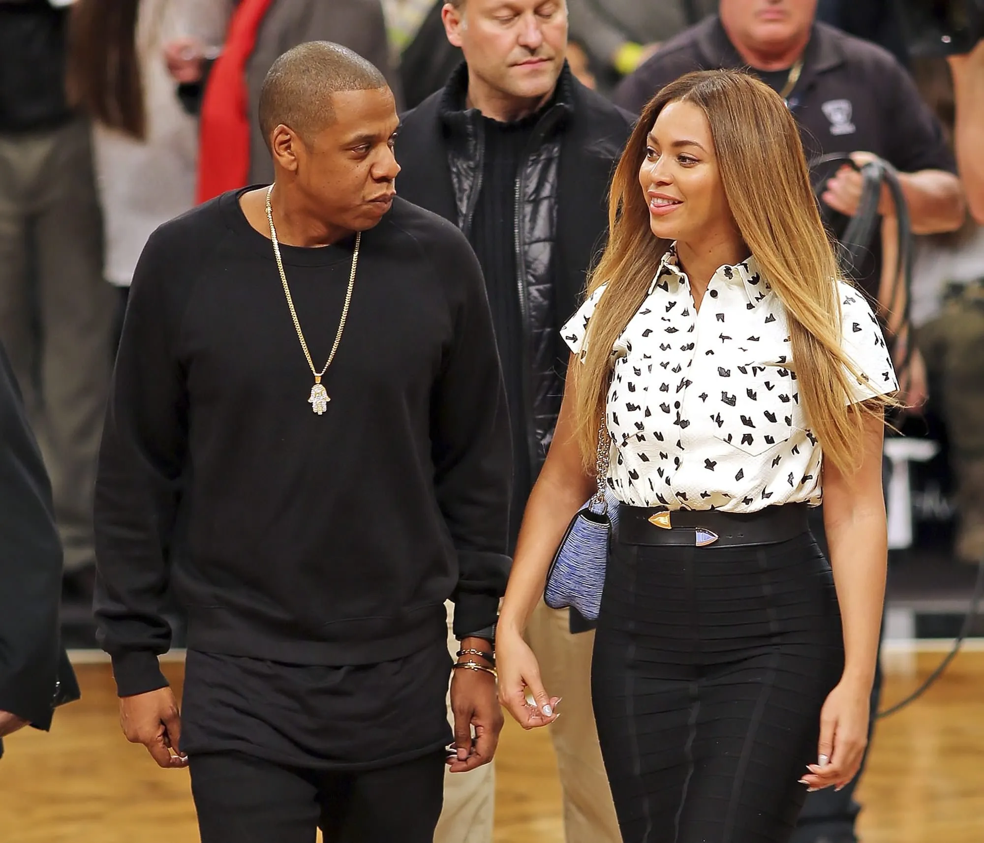 Beyonce ve Jay-Z'nin çocuklarının ismi Amerika basınını karıştırdı...