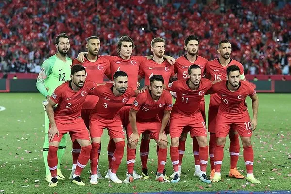 'TFF'nin aklı varsa Lucescu'yu gönderir'