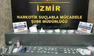 Metamfetamin satan karı-koca yakalandı #izmir Metamfetamin satan karı-koca yakalandı #izmir