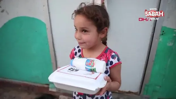 Mesut Özil'den, Suriyeli yetimlere iftar sofrası | Video