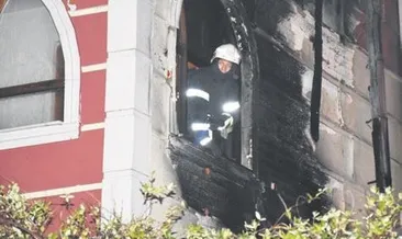 Kırıkkale’de villanın çatı katı alevlere teslim oldu