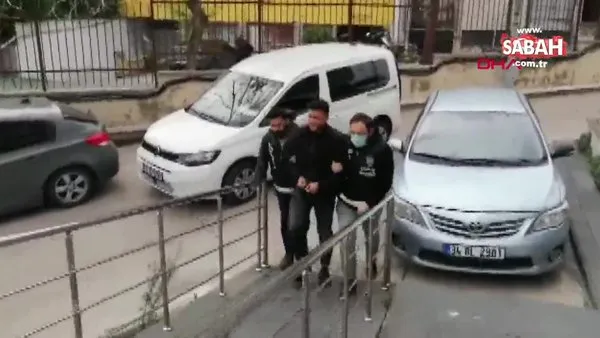 Üsküdar'da yıkımı silahıyla engelleyen şüpheli yakalandı | Video