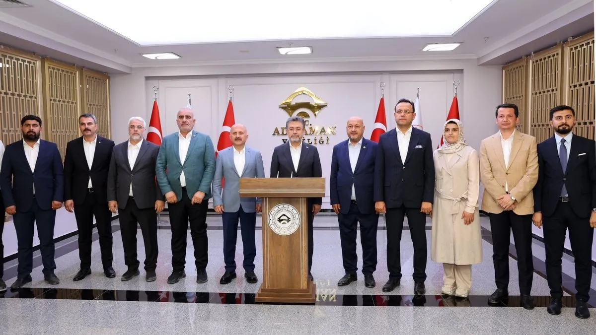 Bakanı Yumaklı Adıyaman’da sektör temsilcileriyle buluştu! Tarımda Türkiye Yüzyılı vurgusu