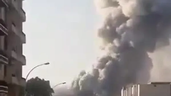 Son dakika! Beyrut'tan yeni görüntüler geldi! Patlama anını çeken kameramanın durumu bilinmiyor! | Video