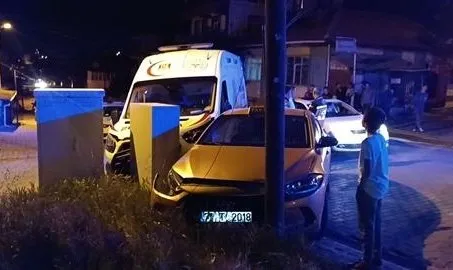 Kırıkkale’de ambulans ile taksi kaza yaptı: 4 kişi yaralandı