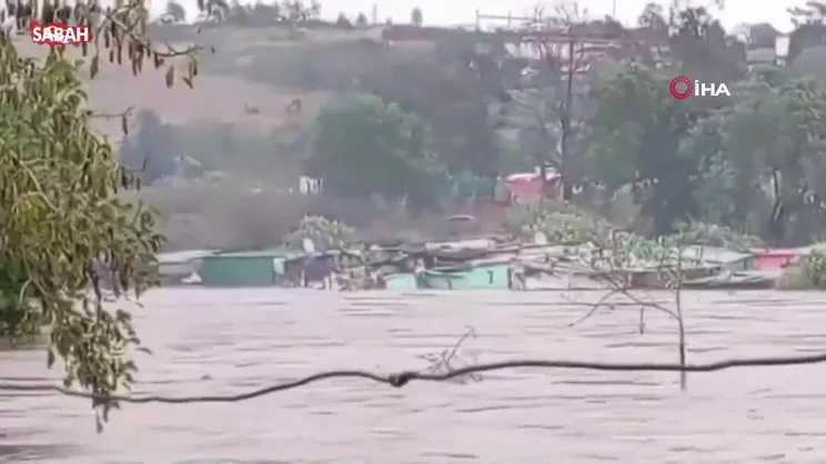Güney Afrika'da sel felaketi: 57 ölü | Video