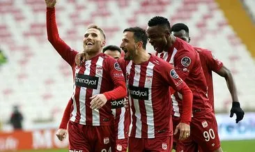 Sivasspor, evinde Ankaragücü’nü rahat yendi
