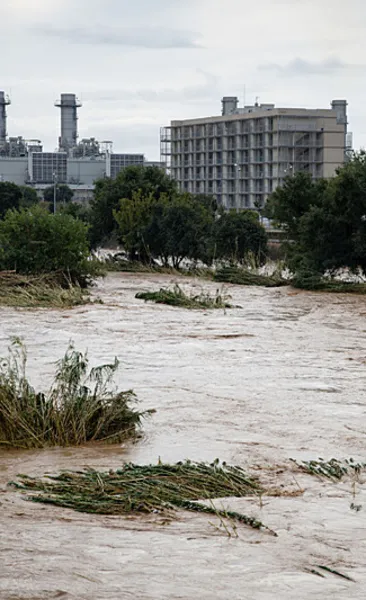 İspanya’da sel felaketi: 2 ölü