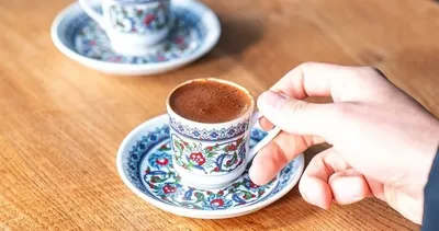 Kahveyi köpürtmek için meğer soğuk su yetmiyormuş! İşte aromayı 2 katına çıkaran o küçük sır