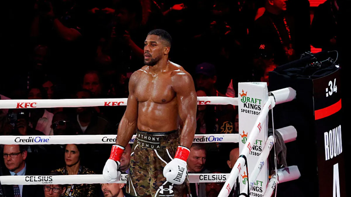 Ünlü boksör Anthony Joshua trafik kazası yaptı! 2 kişi hayatını kaybetti...