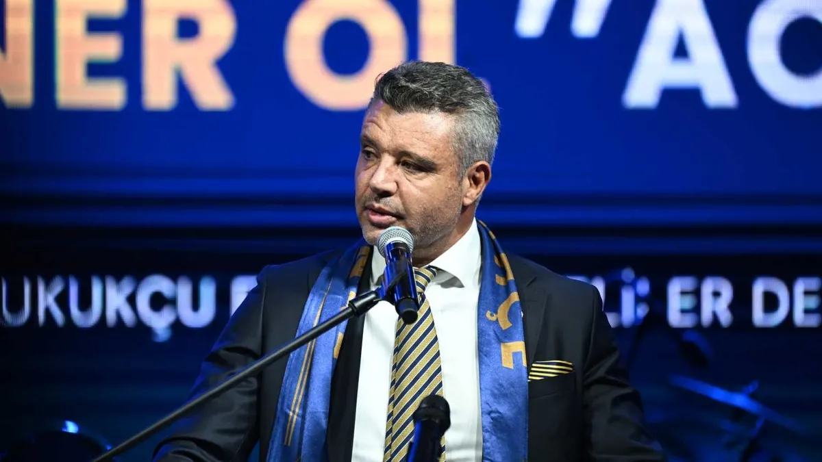 Fenerbahçe transferde rota değiştirdi! Yıldız isim pahalı geldi, yeni hedef belli oldu – Galeri Fenerbahçe transferde rota değiştirdi! Yıldız isim pahalı geldi, yeni hedef belli oldu – Galeri