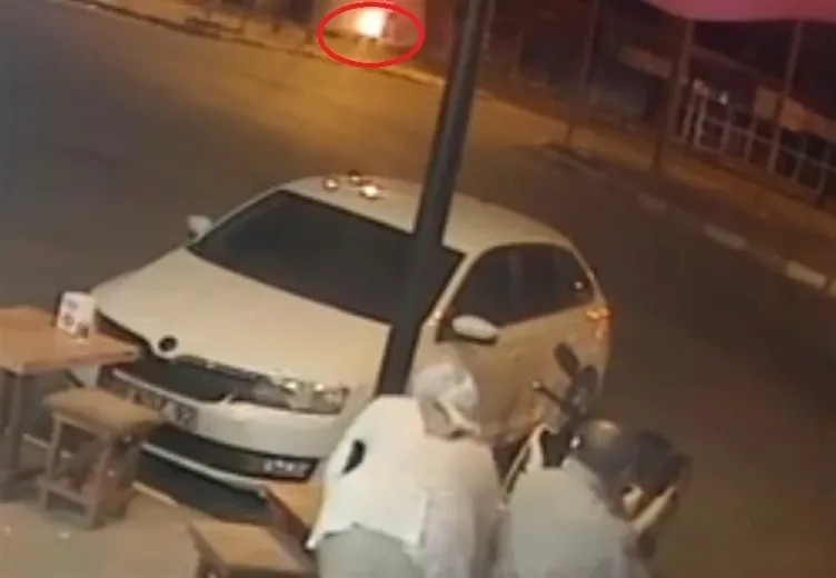 Hatay’da duvara çarpan motosiklet alev aldı: Mehmet ve Mümin öldü!
