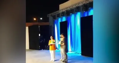 Yasemin Sakallıoğlu’ndan eşi Burak Yırtar’a sahnede doğum günü sürprizi! | Video
